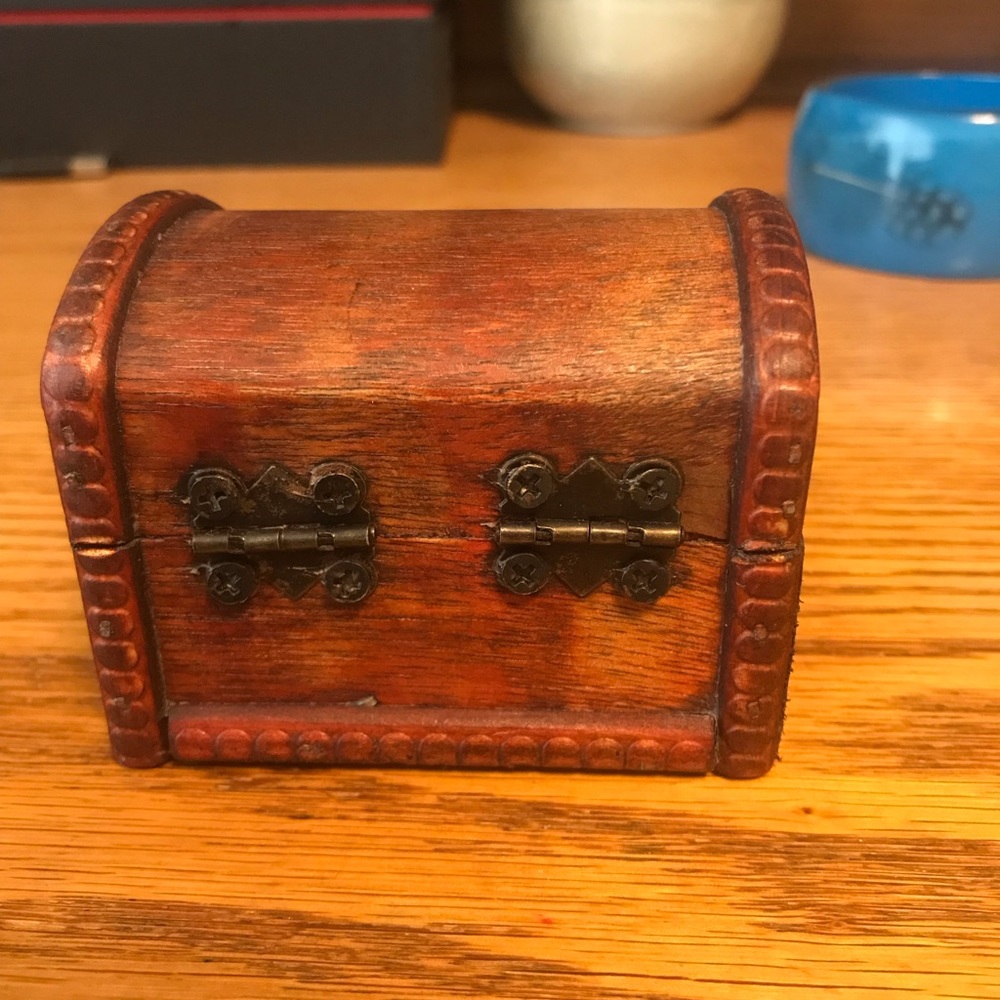 Cute wooden box